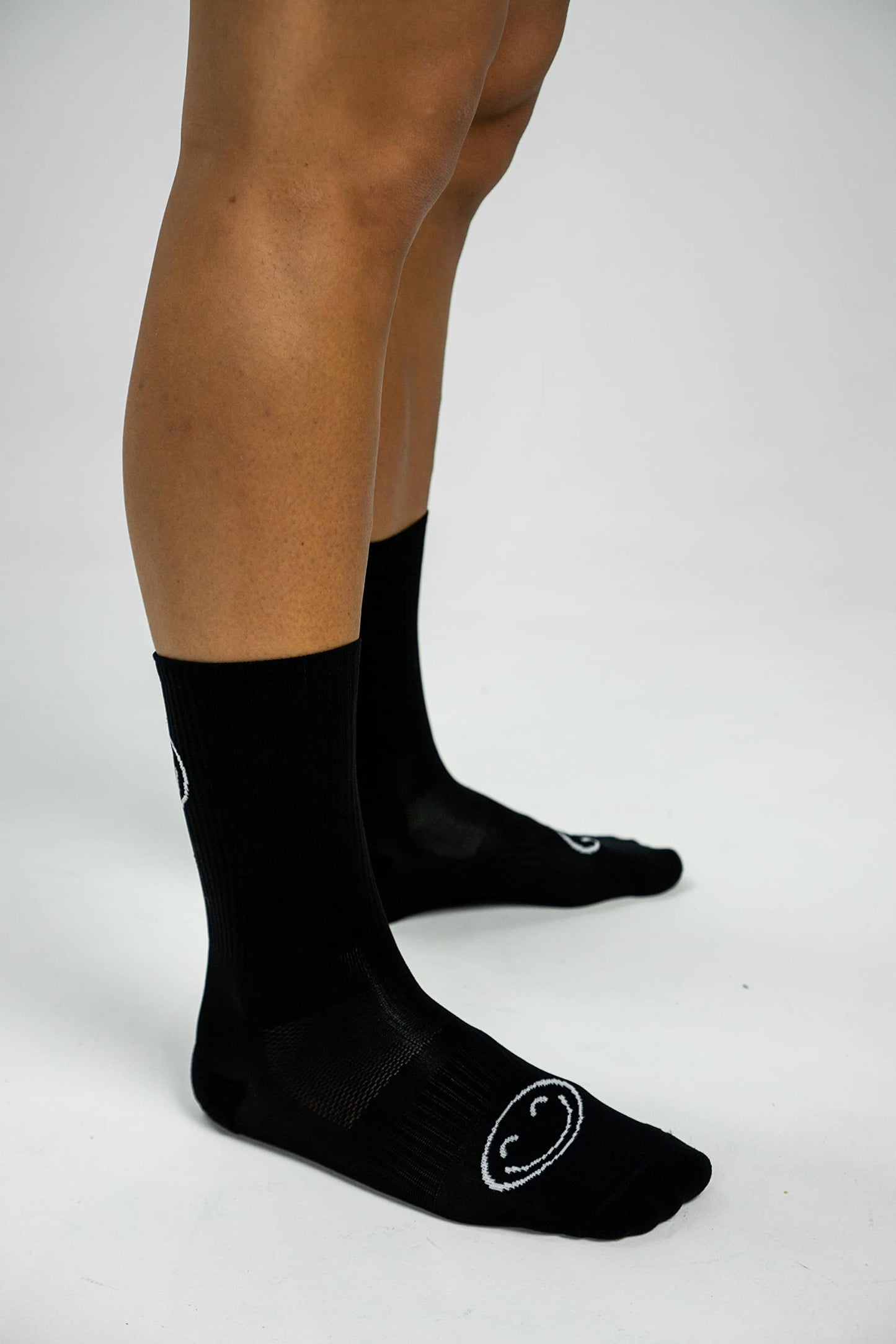 Calcetines Deportivos 100% Técnicos Happy Basics Black Talla M, transpirables, termorreguladores, talón y puntera reforzado, perfectos para running, crossfit, ciclismo, gimnasio, pádel