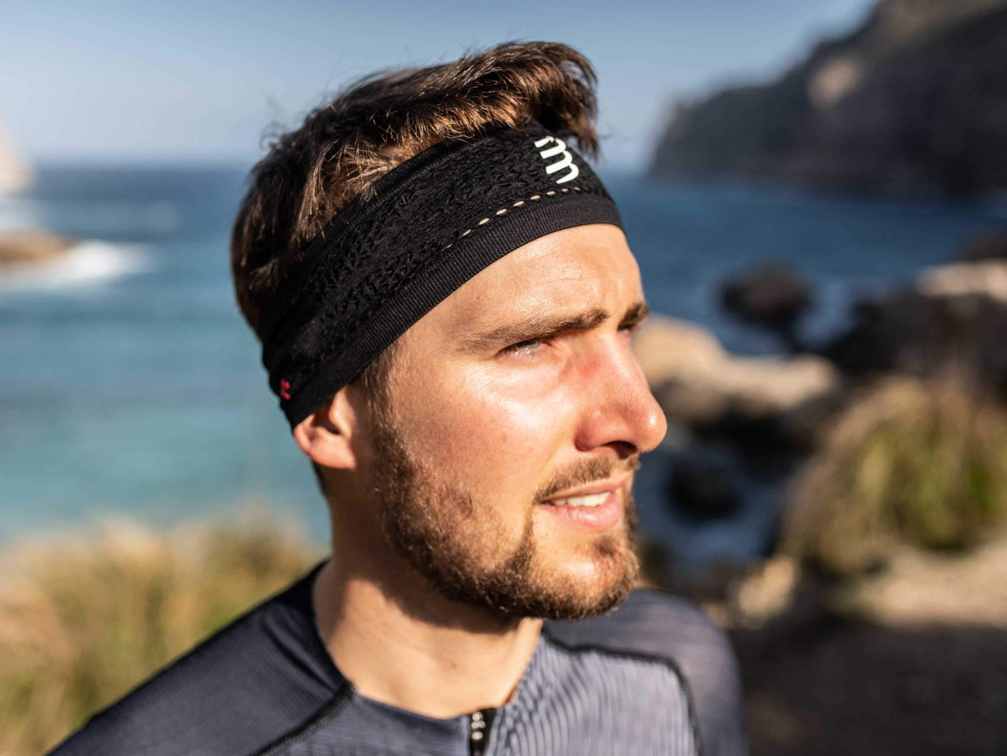 Compressport - Cinta de correr negra - Thin Headband On/Off - Cinta de cabeza fina antitranspiración - Fibras muy suaves de secado rápido - Máxima comodidad - Multisport